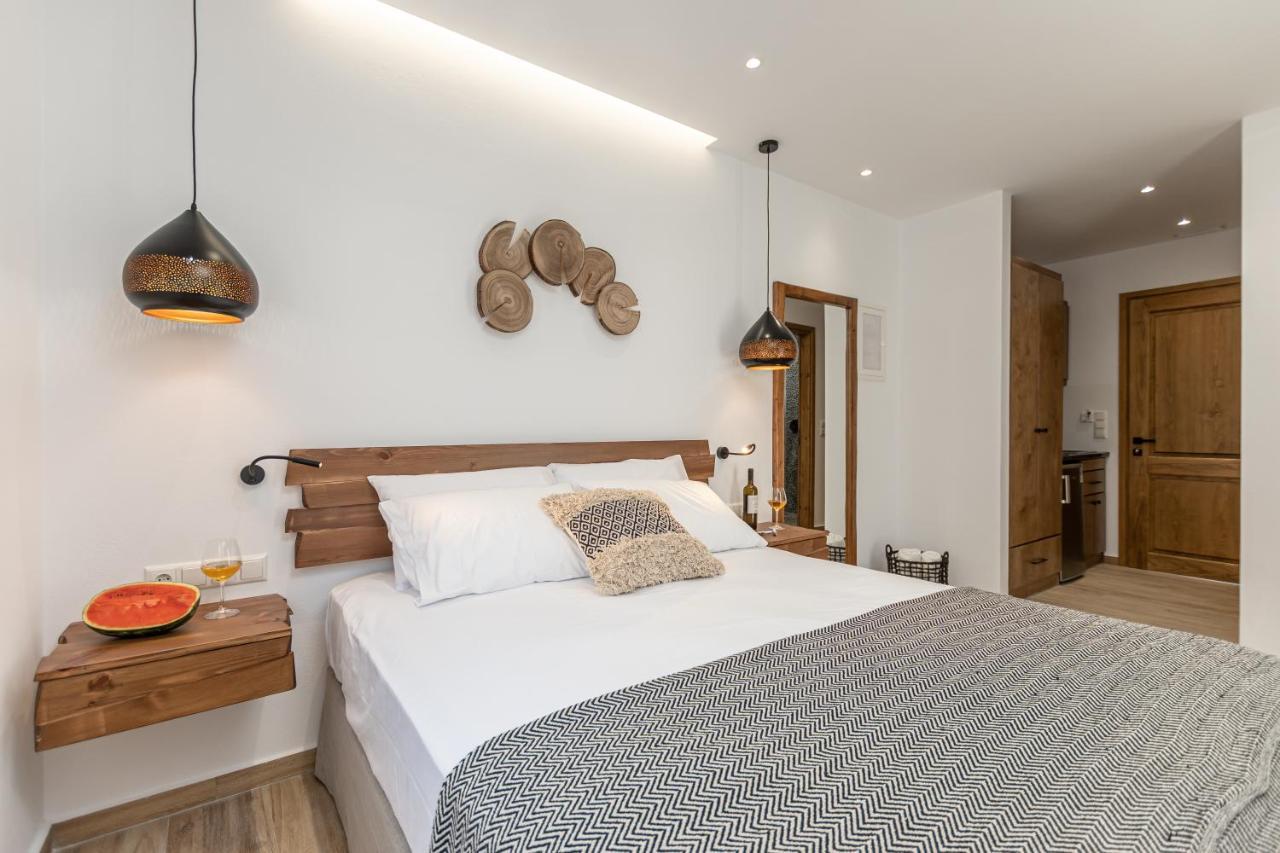 Galazia Boutique Apartments Naxos City Dış mekan fotoğraf