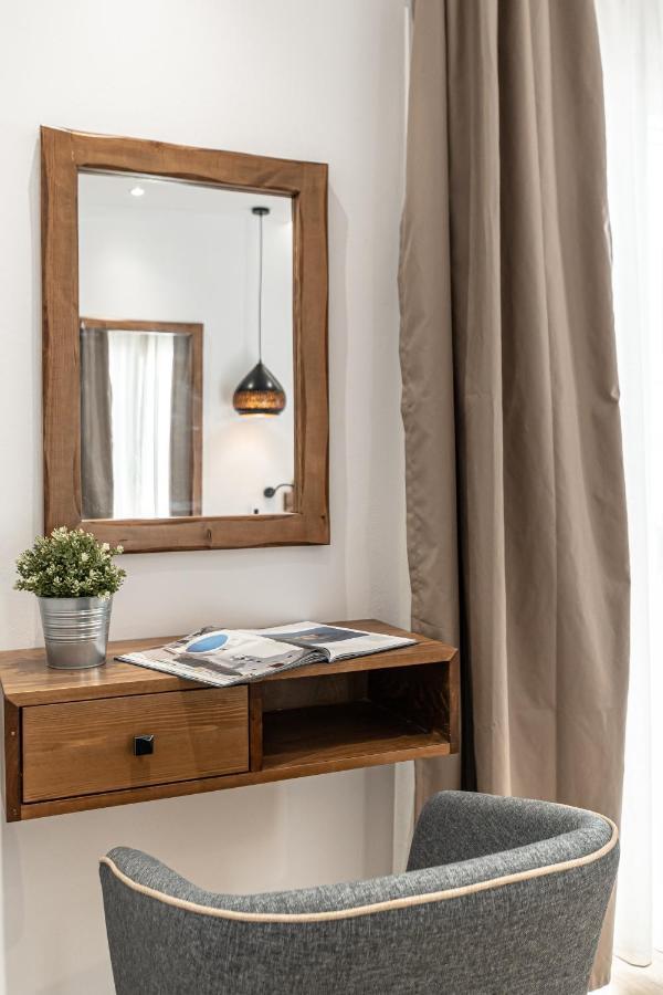 Galazia Boutique Apartments Naxos City Dış mekan fotoğraf